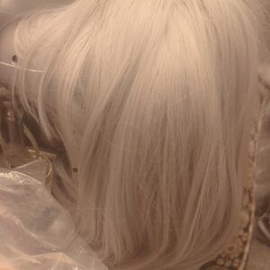 Chic Platinum Blonde Women's Wig